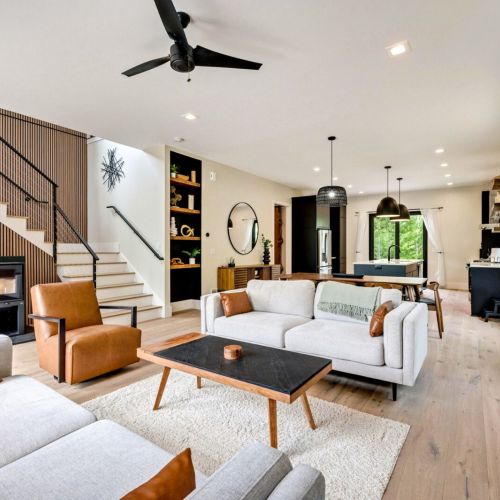 Welcome to the Nordica House and Loft, a modern and design-driven retreat located in the heart of Egg Harbor. This spacious property features a den, 6 bedrooms, 4 bathrooms, and offers a perfect balance of style and guest comfort.