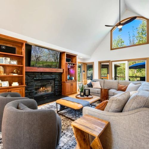 Watch a movie or chat with family and friends while relaxing on our plush sectional and accent chairs.