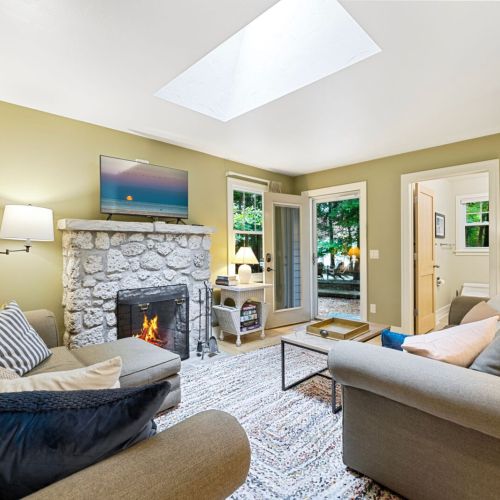 The property is a short drive from downtown Egg Harbor, allowing guests to enjoy both the tranquility of their private retreat and the excitement of local attractions. The area boasts beautiful parks, art galleries, and numerous outdoor activities such as hiking, boating, and golfing.