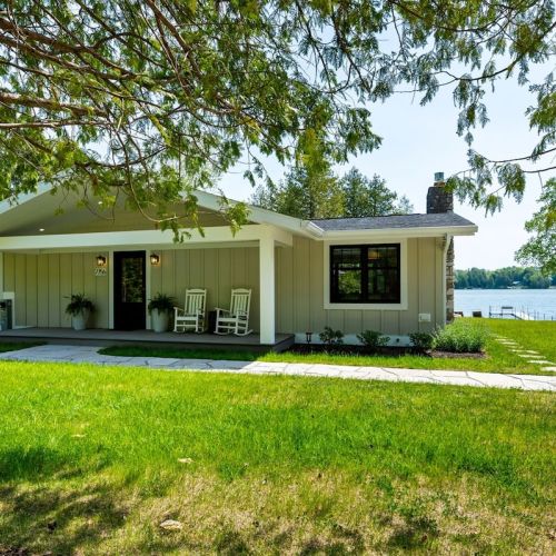 Chicory Lake House is located directly on Kangaroo Lake in Baileys Harbor.