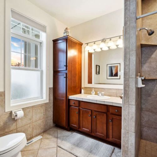 Bedroom #1 boasts a comfortable king sized and large whirlpool tub with en suite bathroom.