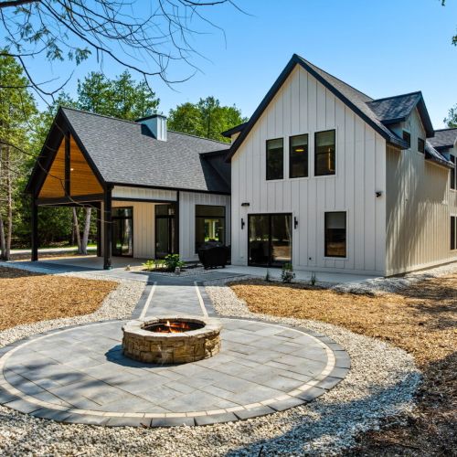 With a spacious patio, fire pit, EV charger, and elevated finishes throughout, Point Beach offers comfort, connection, and relaxation in the heart of Door County.