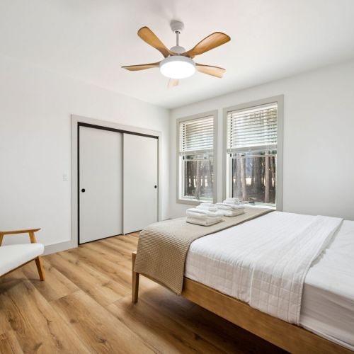 First floor king-bedroom