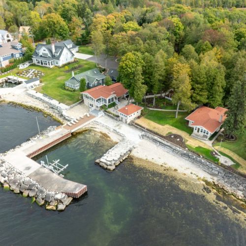 Discover the ultimate getaway at Three Leaves and the Bayside in Egg Harbor, Wisconsin. Perfect for families or small groups, this unique property features 2 charming cabins, sauna and stunning waterfront views.