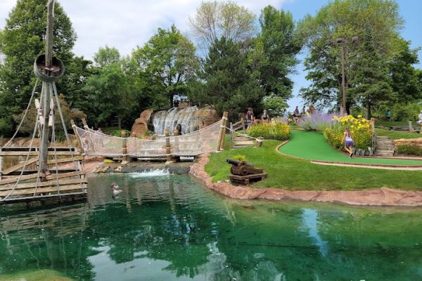 Pirate’s Cove Adventure Golf