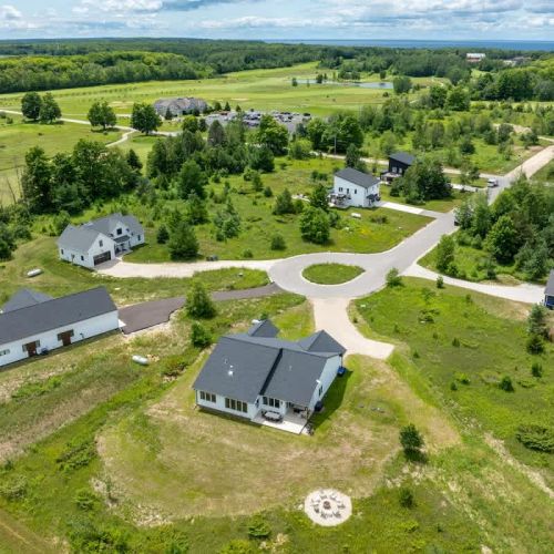 Located just minutes from downtown Egg Harbor, Orchard View Retreat offers the perfect blend of privacy and convenience.