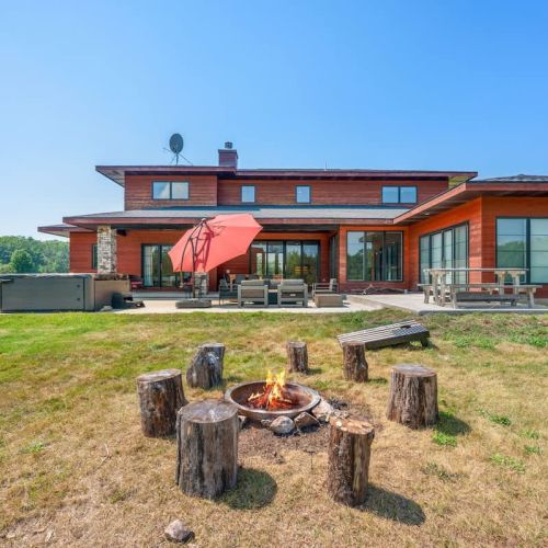 This property is perfect for multigenerational stays, family reunions, or groups of friends looking for a high-end Door County escape with plenty to do right on site.