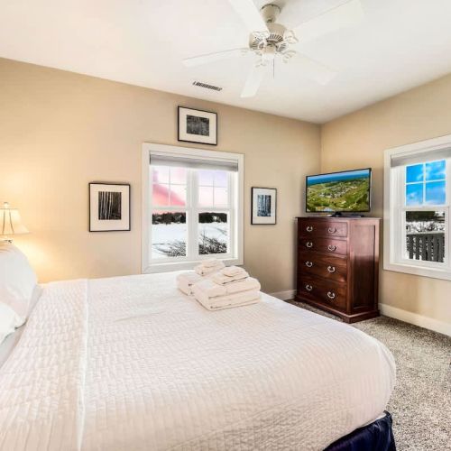 Bedroom #2 also features a king sized bed with en suite bathroom.