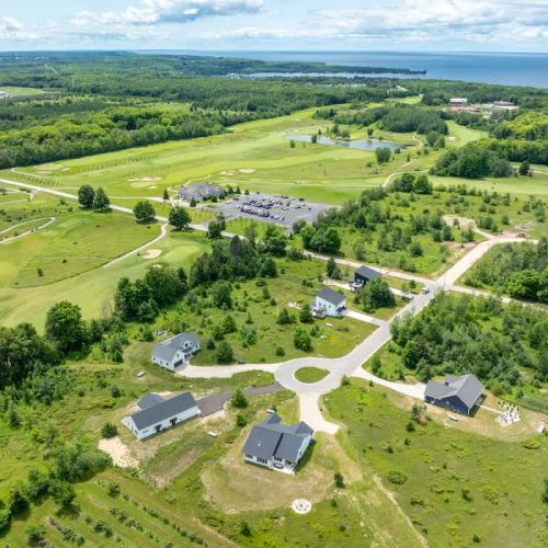 Spend your days exploring local beaches, golf courses, wineries, shops, and restaurants, then return home to unwind in total comfort surrounded by nature.