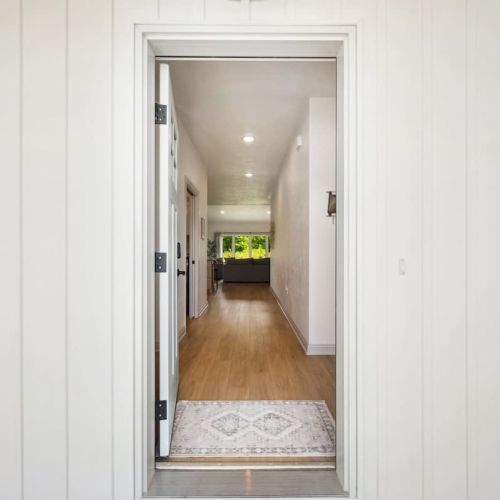 Completed in 2024, Orchard View Retreat combines open, light-filled spaces with thoughtful details at every turn.