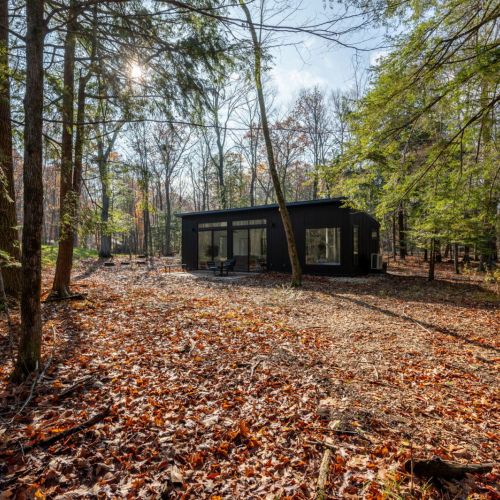 Welcome to Spring Lane, a cozy cabin tucked away in the tranquil woods of Egg Harbor, WI. This 1-bedroom, 1-bathroom getaway is perfect for small families or couples looking for a peaceful escape near Door County’s attractions. Nearby, Frank E. Murphy Park offers a beach, playground, picnic areas, hiking trails, and more.