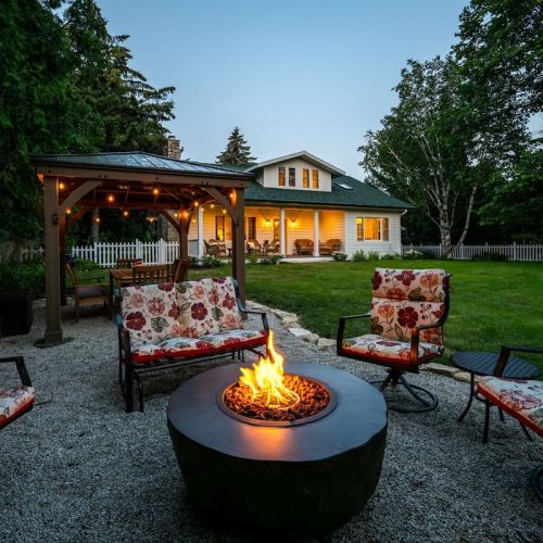 At ChicoryDoorCounty, providing an exceptional guest experience is our top priority.