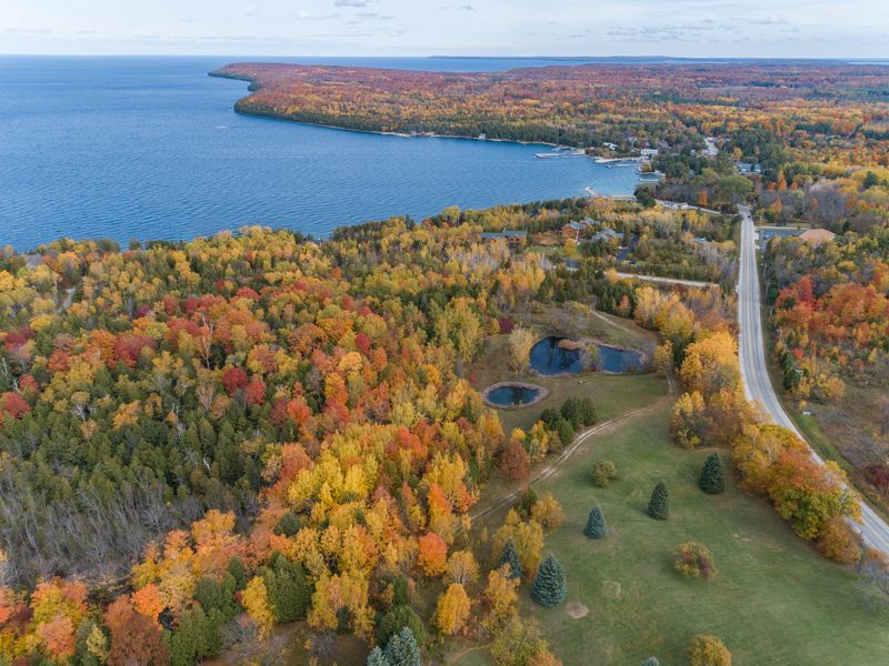 5 Must-Book Reasons for Fall 2024 in Door County